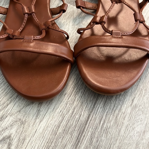 Express tie-up gladiator flat sandals - Picture 2 of 6